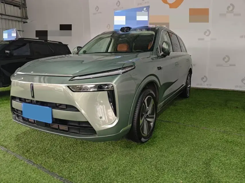 2025 WEY BlueMountain 1.5T 170HP L4 4DHT PHEV 52.3KWH