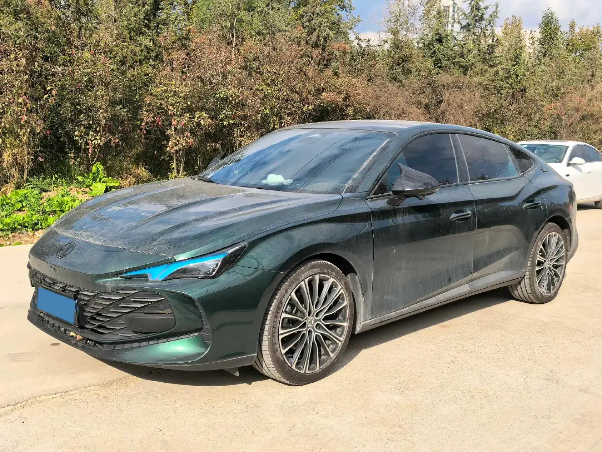 2023 MG 7 1.5T 188HP L4 7DCT