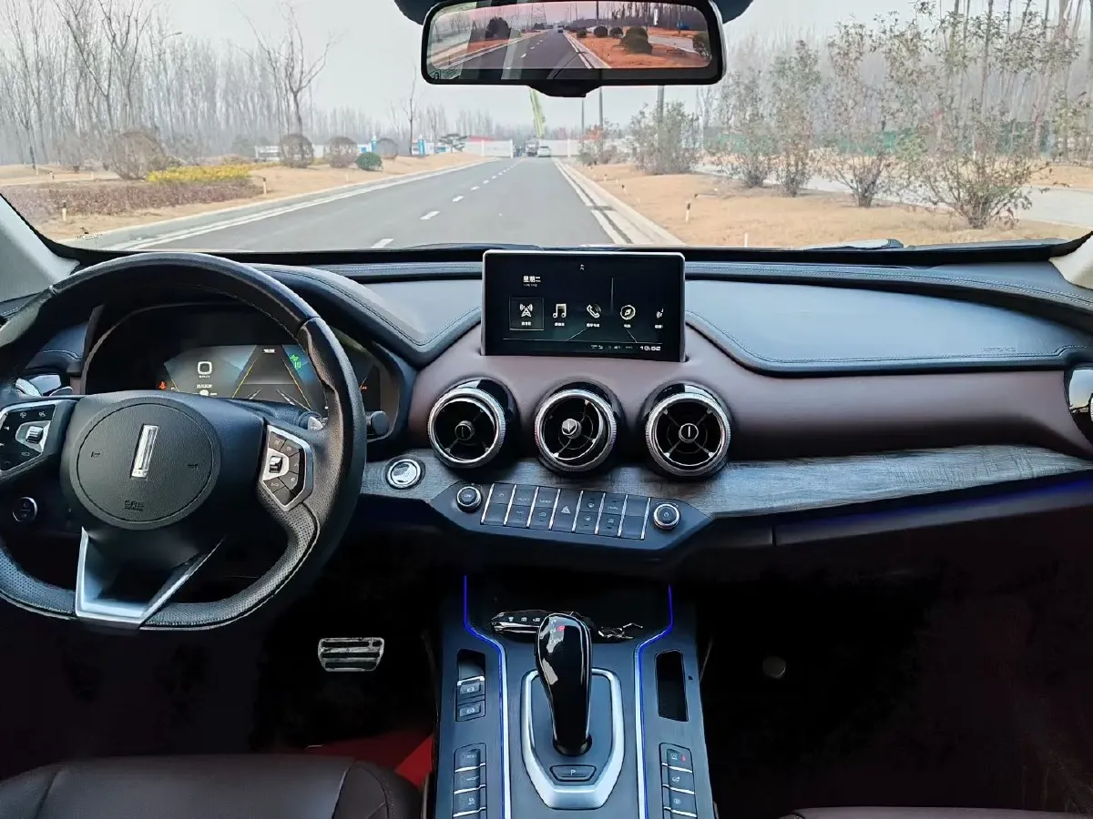 2019 WEY VV7 2.0T 227HP L4 7DCT,autocango,china used car exporter,china ev exporter,chinese used car exporter,chinese used ev exporter