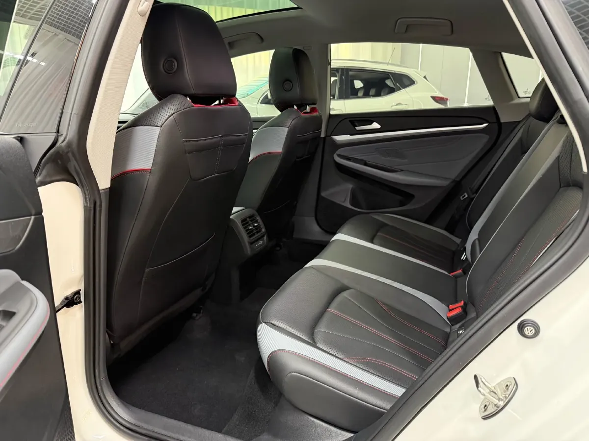 2022 Volkswagen Lavida 1.4T 150HP L4 7DCT,autocango,china used car exporter,china ev exporter,chinese used car exporter,chinese used ev exporter