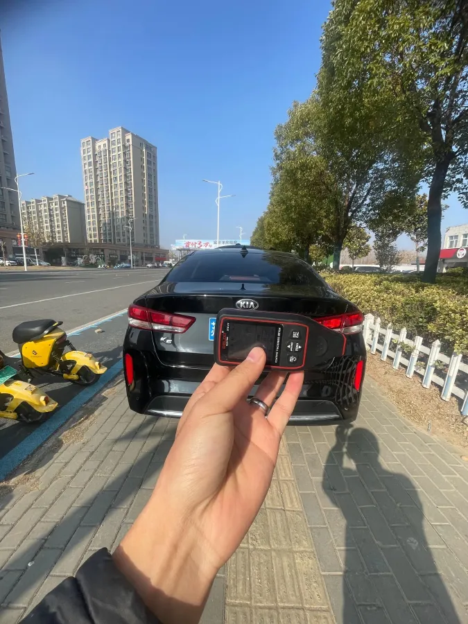 2016 Kia K5 2.0L 156HP L4 6AT Hybrid,autocango,china used car exporter,china ev exporter,chinese used car exporter,chinese used ev exporter