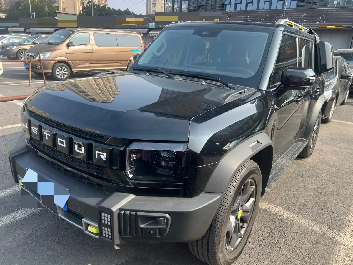 2023 Jetour Traveller 2.0T 254HP L4 7DCT