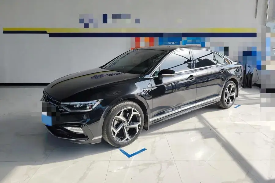 2023 Volkswagen Magotan 2.0T 186HP L4 7DCT