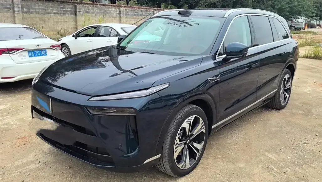 2025 WEY BlueMountain 1.5T 170HP L4 4DHT PHEV 44.5KWH