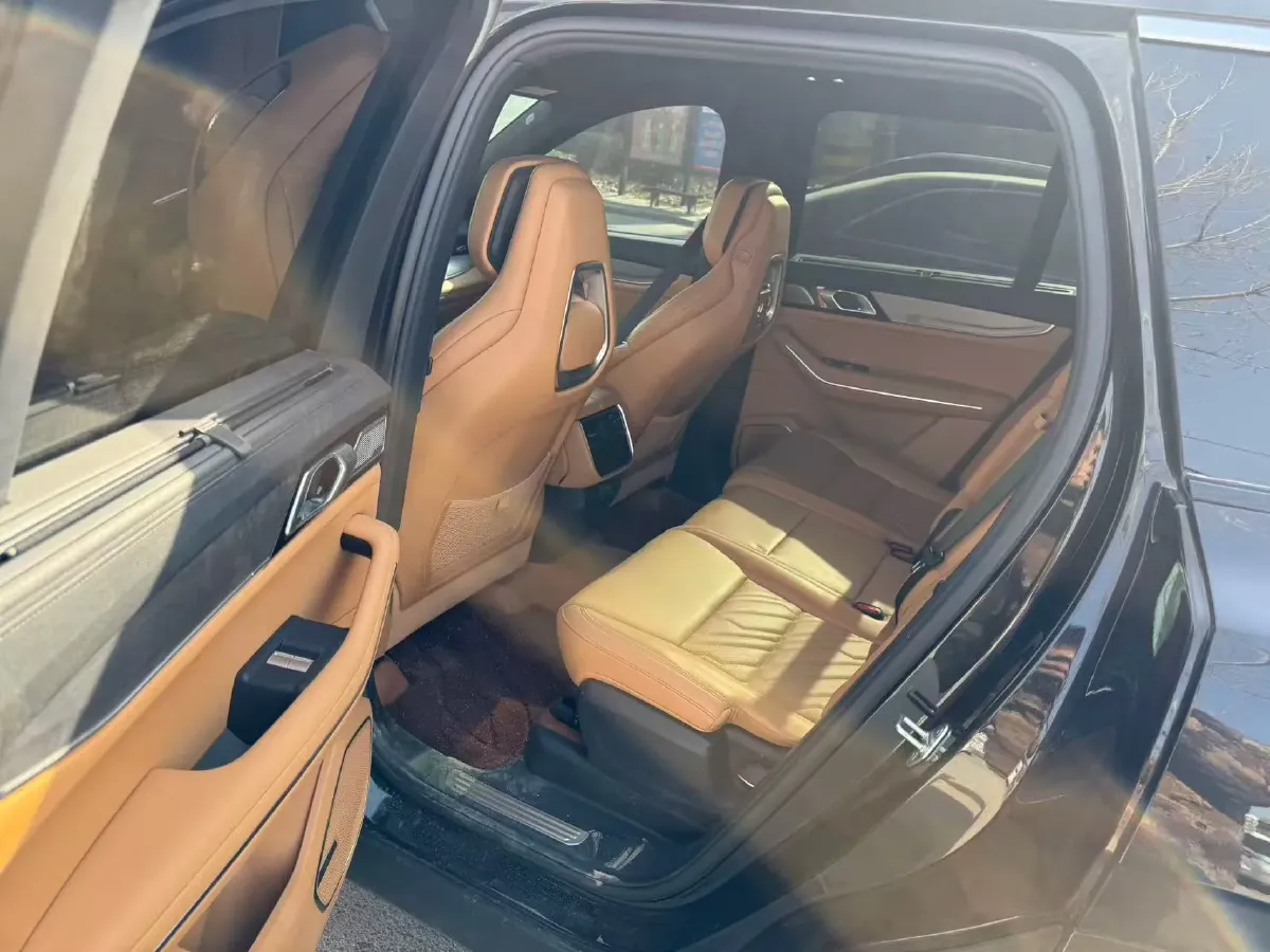 2024 LYNK&CO 09 2.0T 254HP L4 8AT,autocango,china used car exporter,china ev exporter,chinese used car exporter,chinese used ev exporter