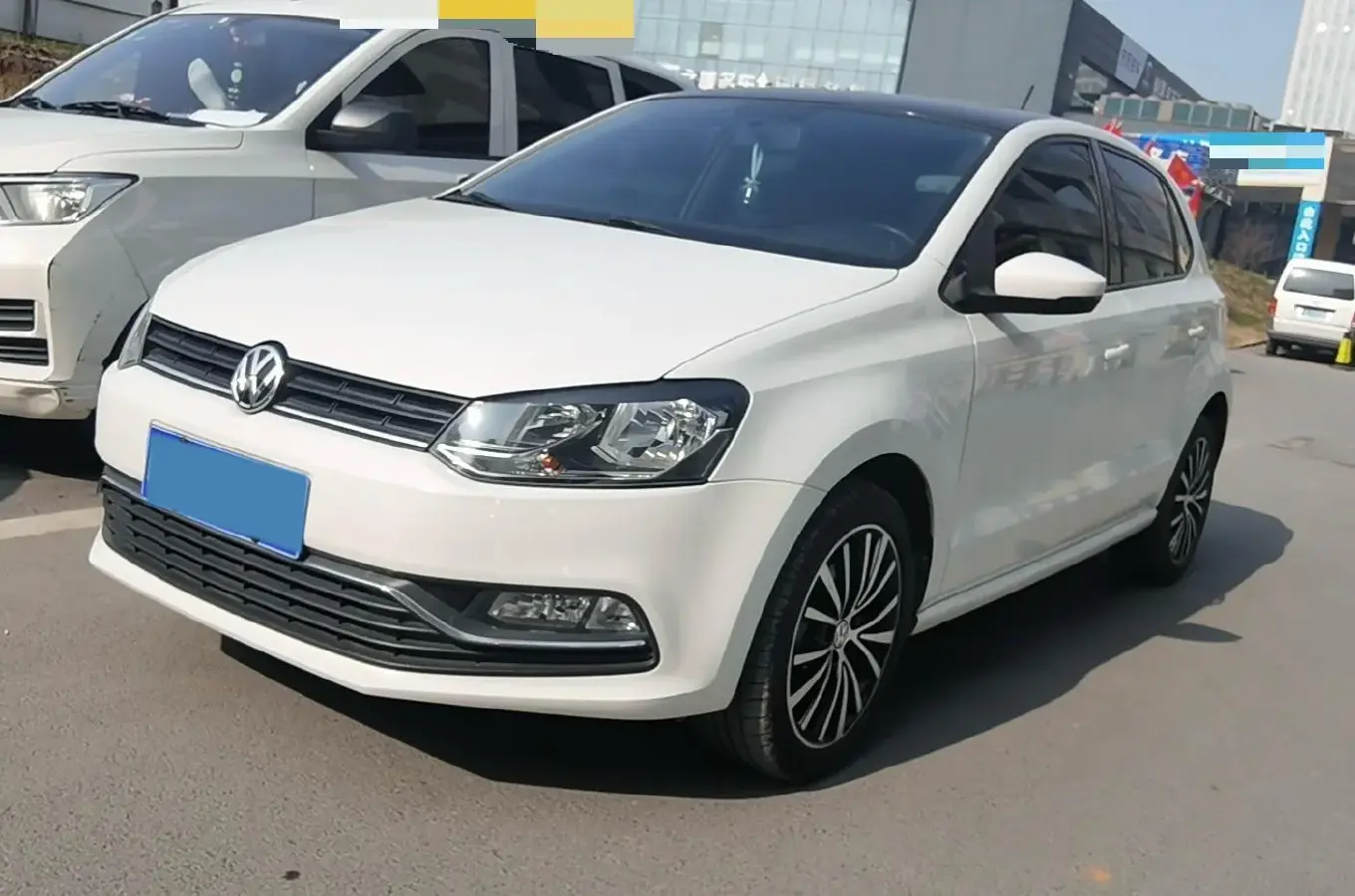 2016 Volkswagen Polo 1.6L 110HP L4 6AT