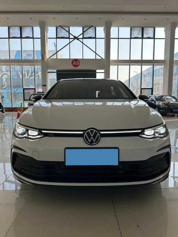 2023 Volkswagen Golf 1.4T 150HP L4 7DCT,autocango,china used car exporter,china ev exporter,chinese used car exporter,chinese used ev exporter