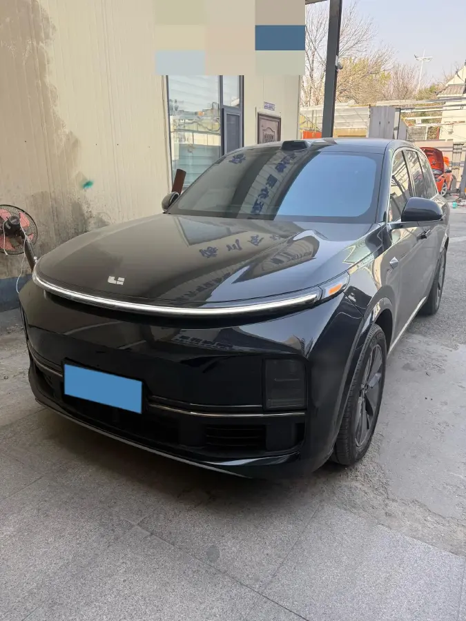 2024 Toyota Granvia 2.5L 189HP L4 E-CVT Hybrid