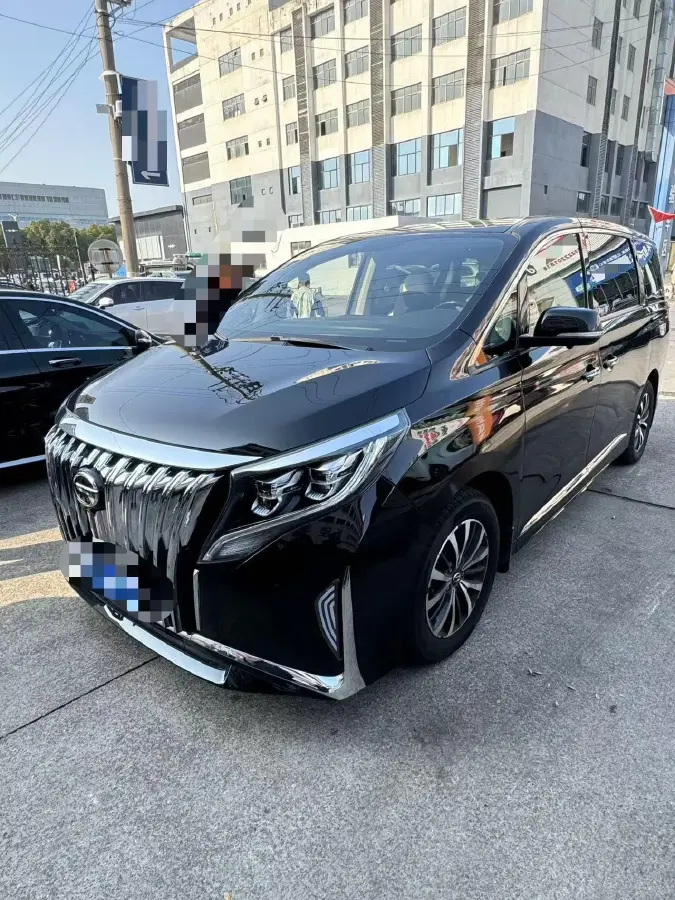 2021 GAC Trumpchi M8 2.0T 252HP L4 8AT