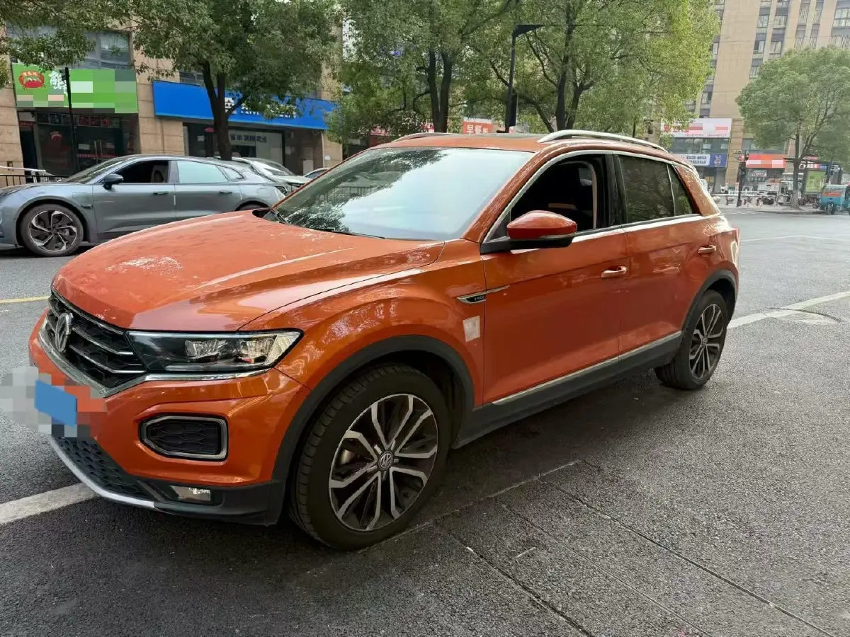2019 Volkswagen T-Roc 1.4T 150HP L4 7DCT