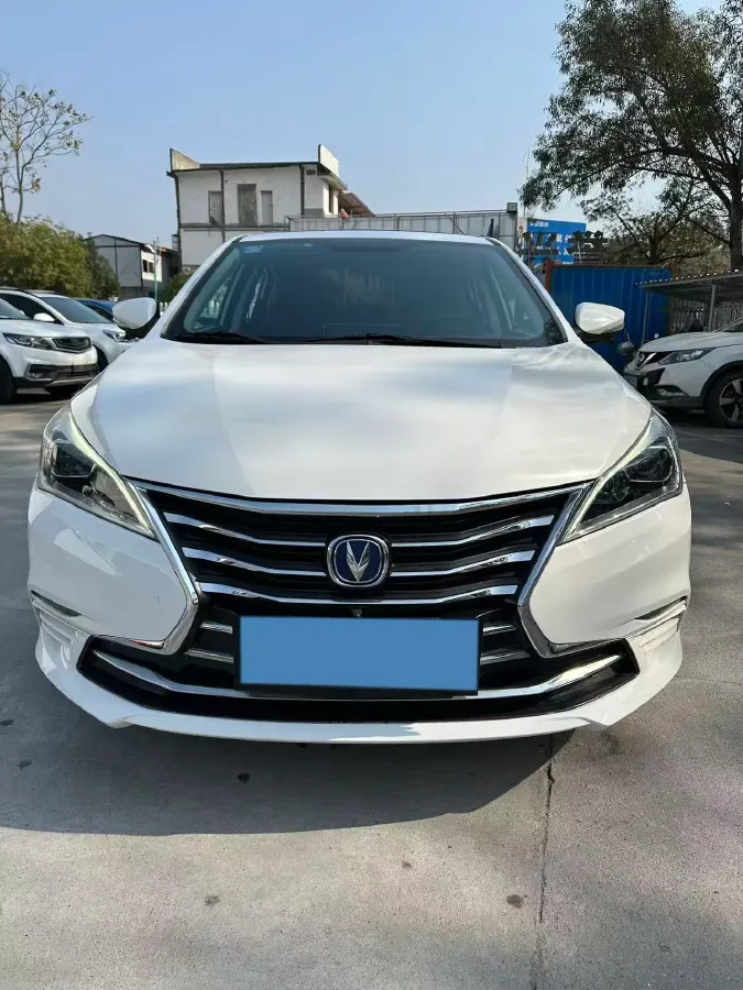 2019 ChangAn Eado DT 1.6L 125HP L4 4AT,autocango,china used car exporter,china ev exporter,chinese used car exporter,chinese used ev exporter