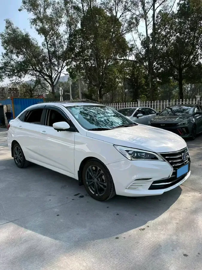 2019 ChangAn Eado DT 1.6L 125HP L4 4AT,autocango,china used car exporter,china ev exporter,chinese used car exporter,chinese used ev exporter