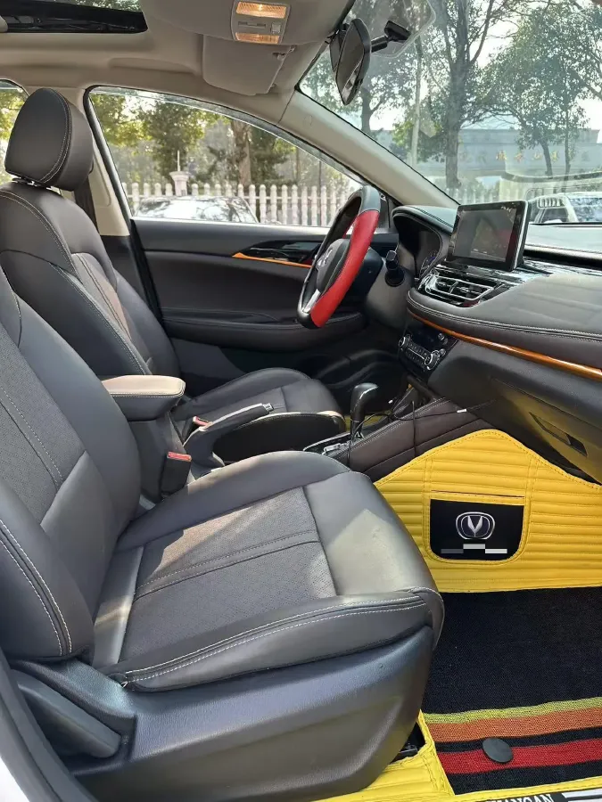 2019 ChangAn Eado DT 1.6L 125HP L4 4AT,autocango,china used car exporter,china ev exporter,chinese used car exporter,chinese used ev exporter