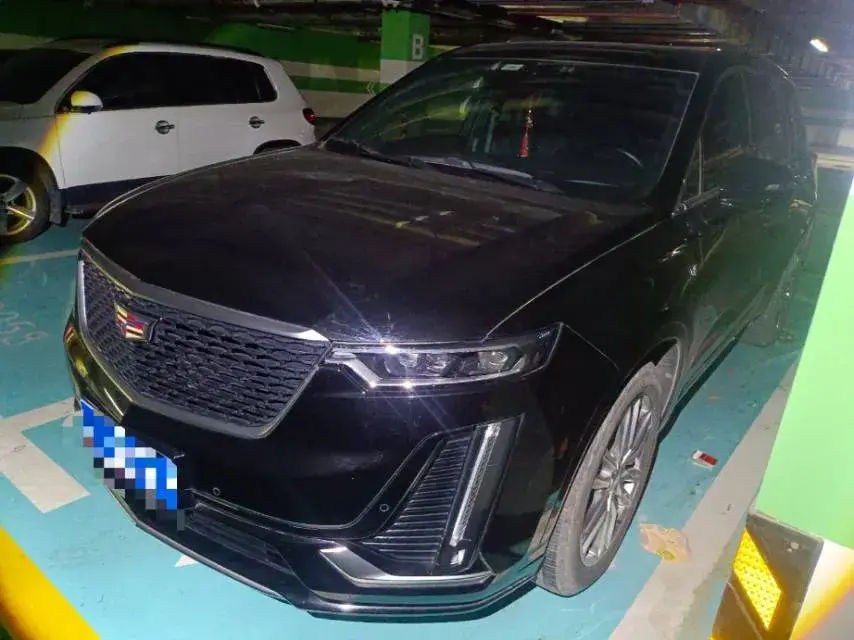 2022 Cadillac XT6 2.0T 237HP L4 9AT