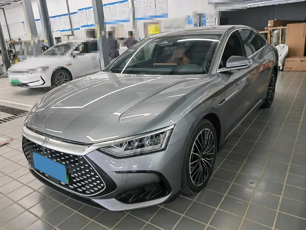 2022 Volkswagen Tiguan L 2.0T 186HP L4 7DCT