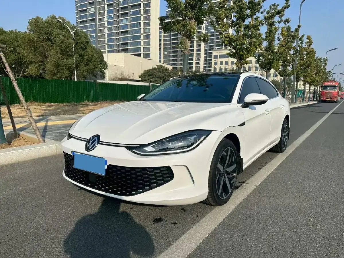 2022 Exceed TXL 2.0T 261HP L4 7DCT