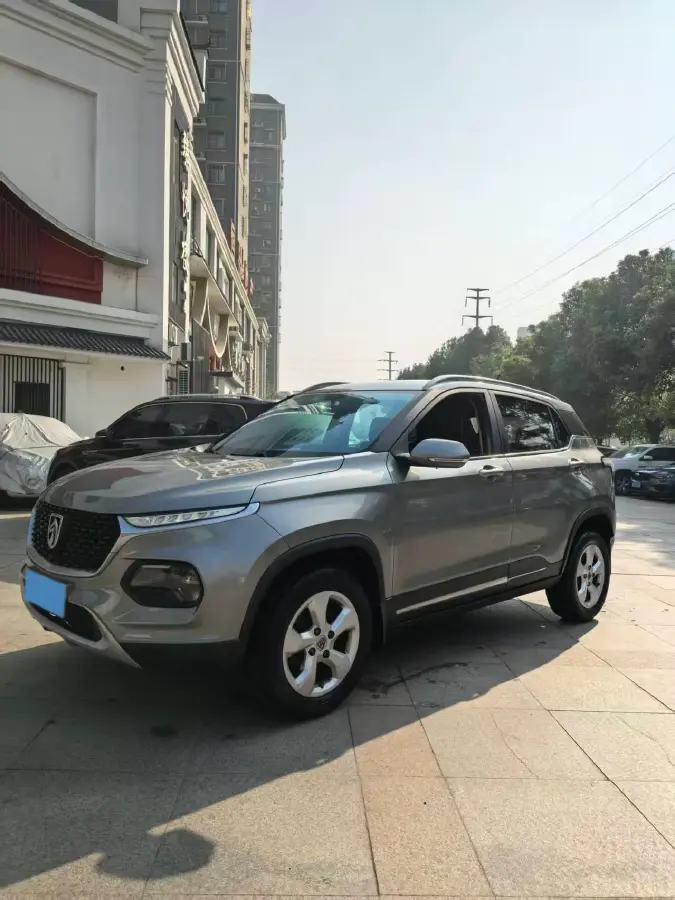 2019 BaoJun 730 1.5L 105HP L4 6MT