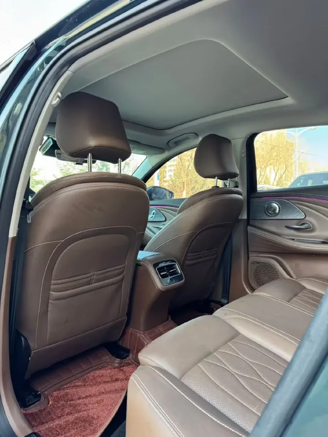 2023 Chery Arrizo 8 2.0T 254HP L4 7DCT,autocango,china used car exporter,china ev exporter,chinese used car exporter,chinese used ev exporter