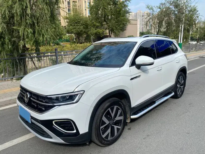 2023 Volkswagen Tayron 2.0T 186HP L4 7DCT