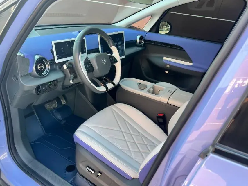 2023 JAC T8 2.0T 170HP L4 8AT,autocango,china used car exporter,china ev exporter,chinese used car exporter,chinese used ev exporter