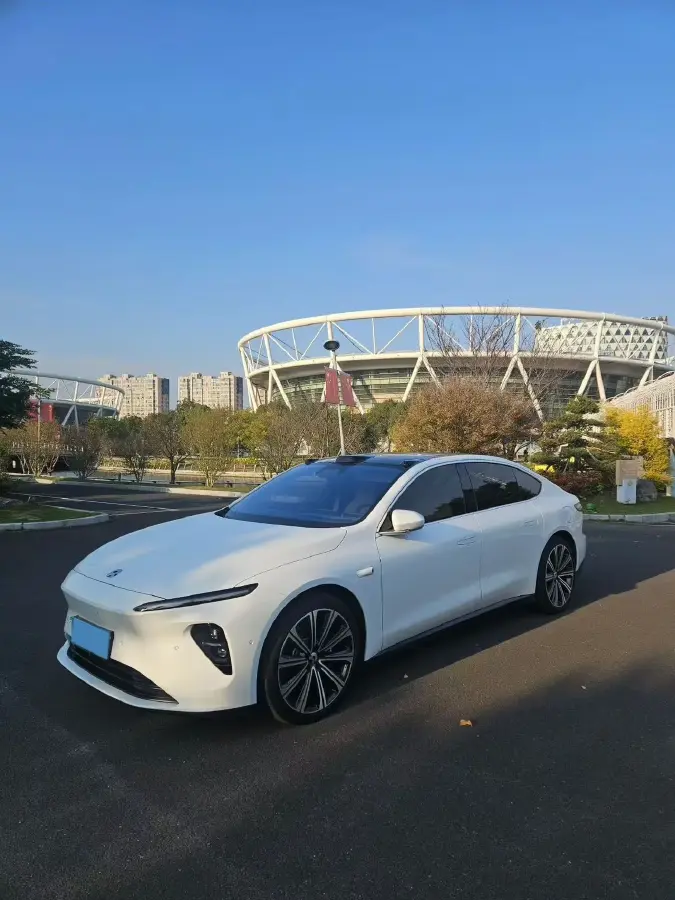2024 NIO ET7 BEV 75KWH