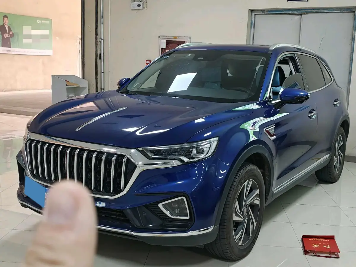 2022 HongQi HS5 2.0T 224HP L4 6AT