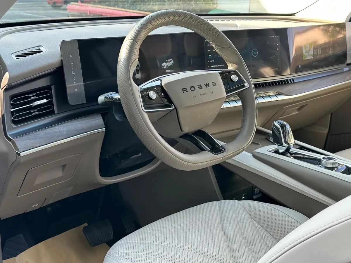 2023 Roewe RX9 2.0T 242HP L4 9AT,autocango,china used car exporter,china ev exporter,chinese used car exporter,chinese used ev exporter