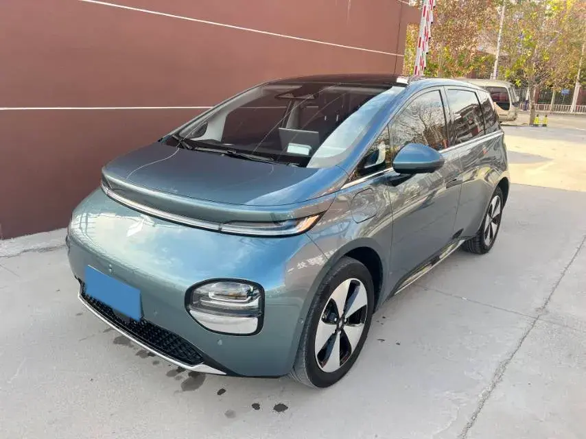 2023 BaoJun Cloud BEV 50.6KWH
