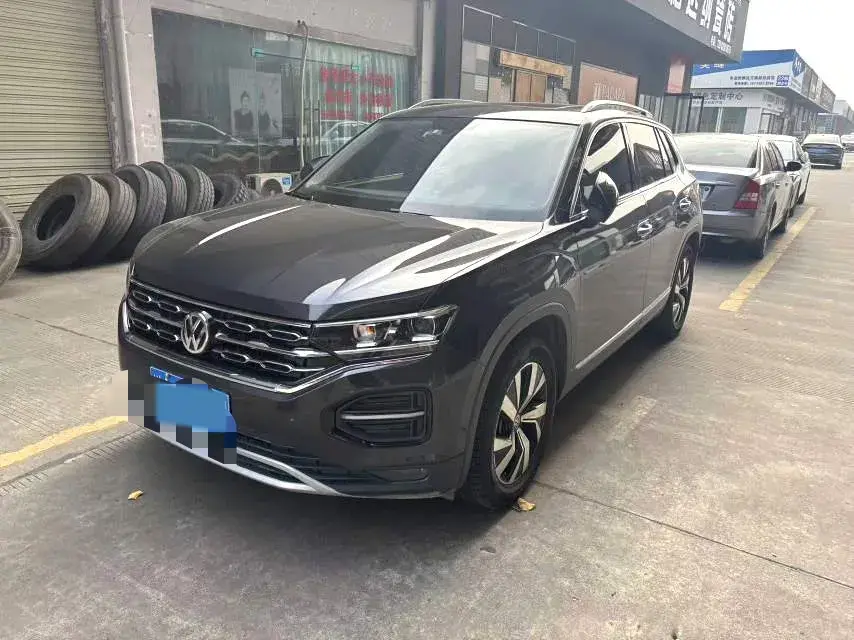 2019 Jeep Cherokee 2.0T 234HP L4 9AT