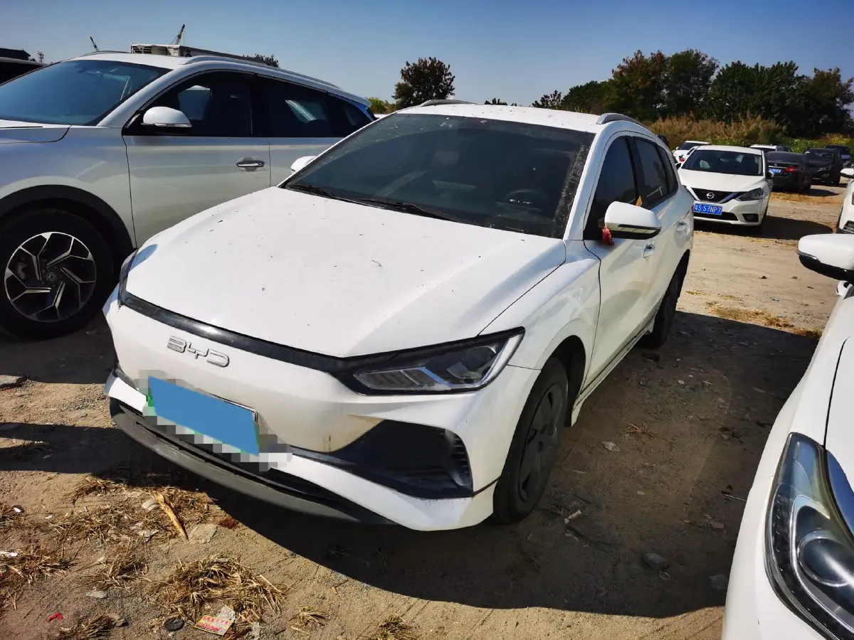 2023 BYD e2 BEV 43.2KWH