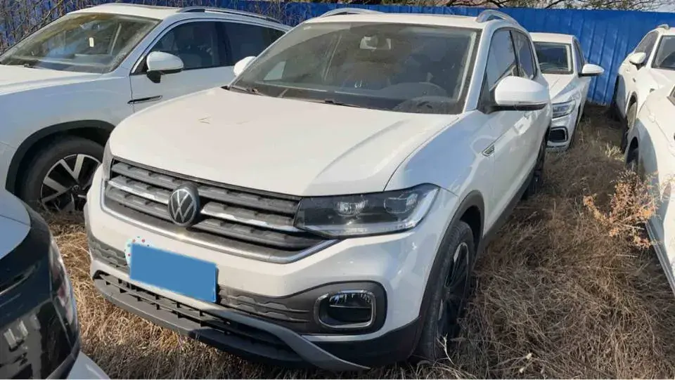 2023 Volkswagen Tacqua 1.2T 116HP L4 7DCT