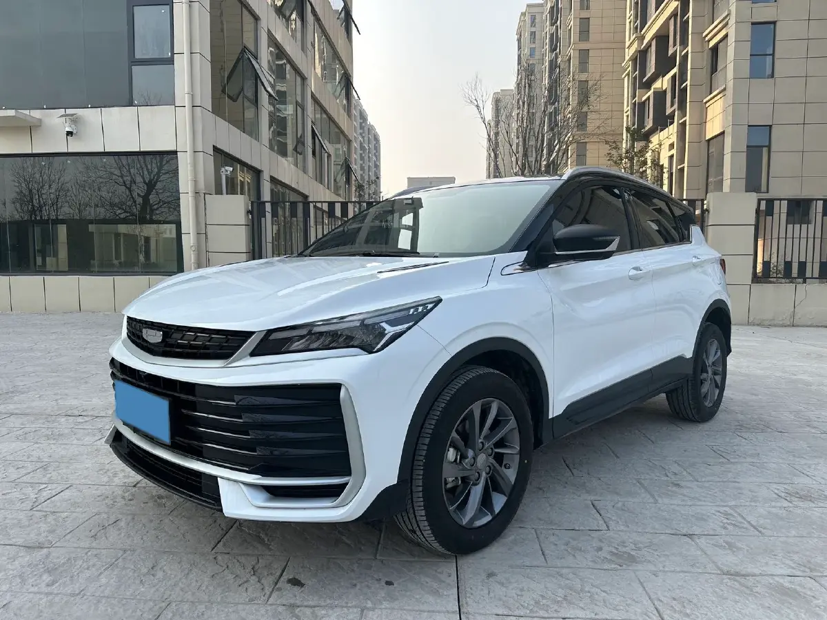 2025 Geely Coolray 1.5T 181HP L4 7DCT