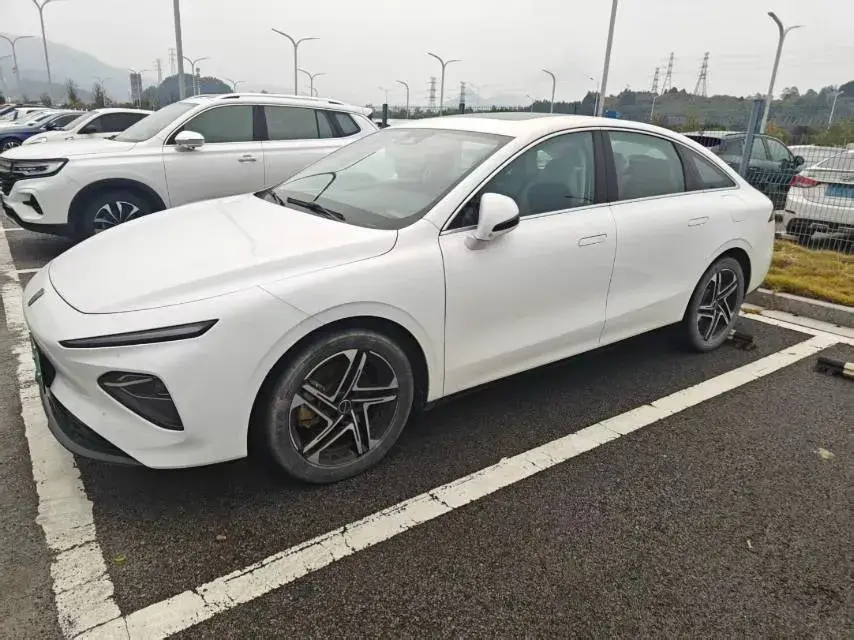 2023 Roewe D7 1.5L 112HP L4 1DHT PHEV 21.4KWH