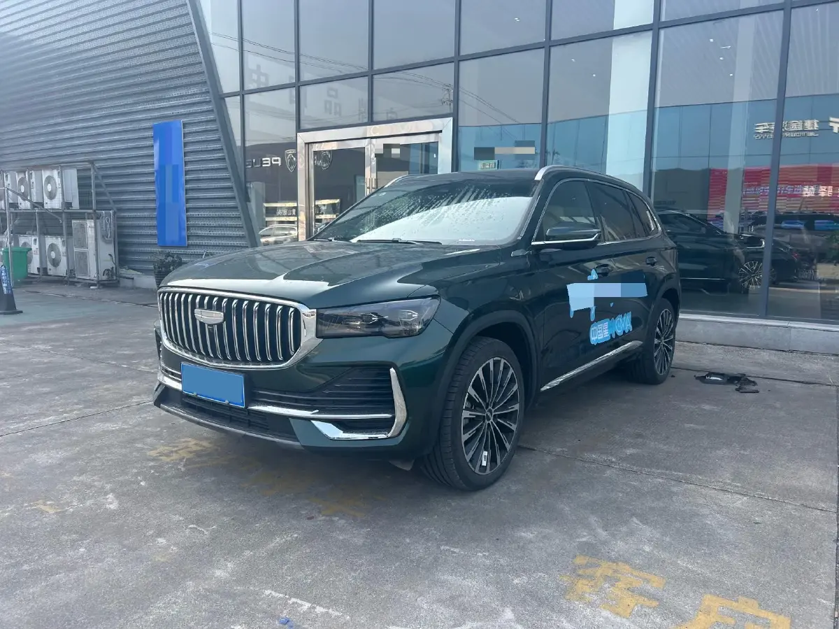 2025 Geely Monjaro 2.0T 238HP L4 8AT