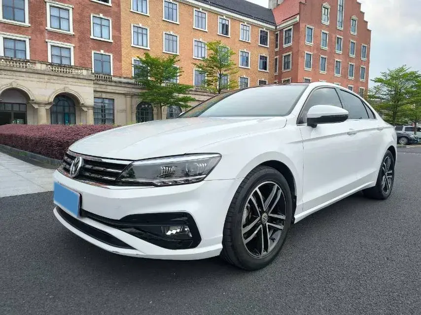 2019 Volkswagen Passat 1.4T 150HP L4 7DCT