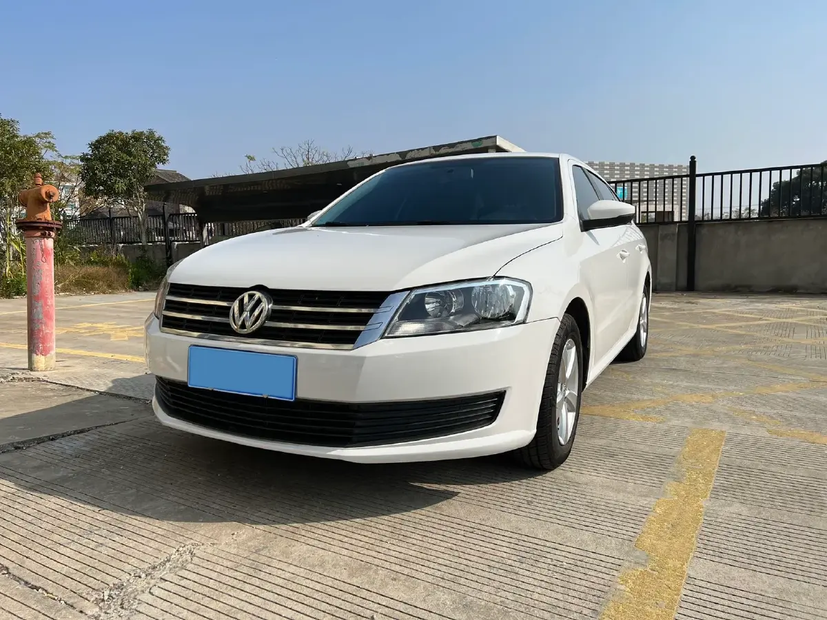 2017 Volkswagen Lavida 1.6L 110HP L4 6AT
