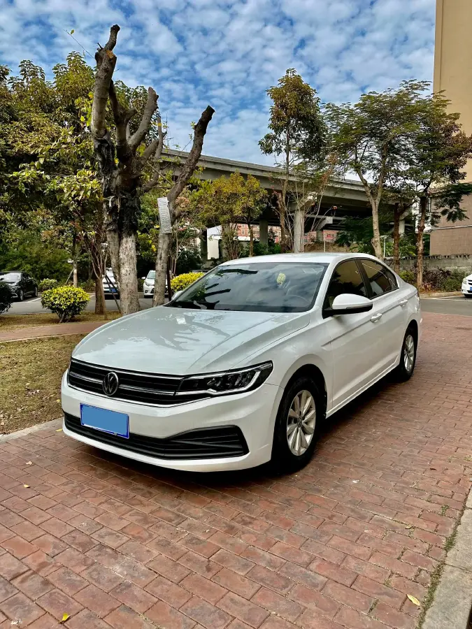 2021 Volkswagen Bora 1.5L 113HP L4 6AT