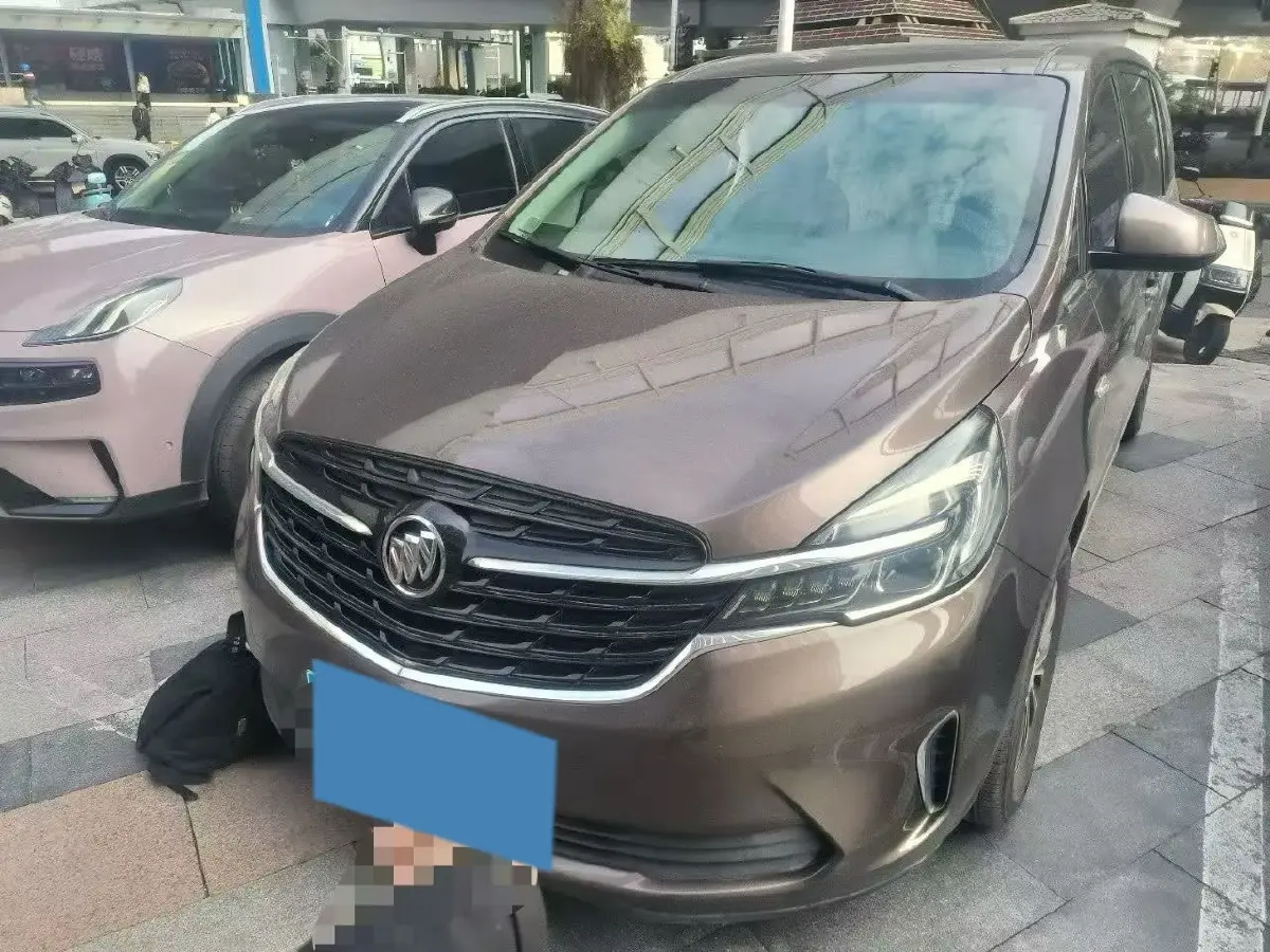 2020 Buick GL8 2.0T 237HP L4 9AT