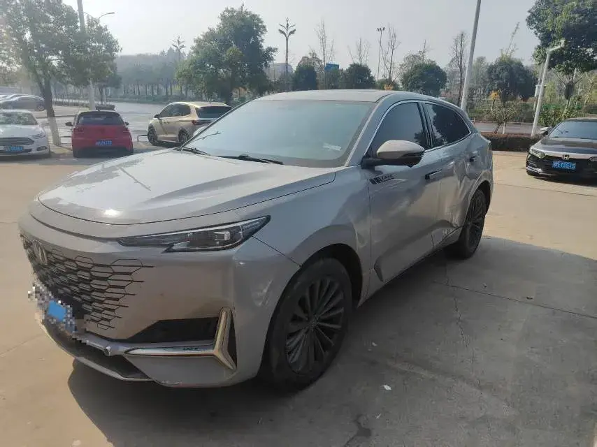 2021 ChangAn UNI-K 2.0T 233HP L4 8AT