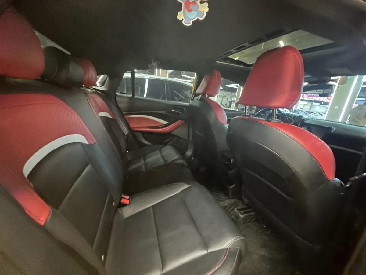 2021 MG 5 1.5L 120HP L4 5MT,autocango,china used car exporter,china ev exporter,chinese used car exporter,chinese used ev exporter