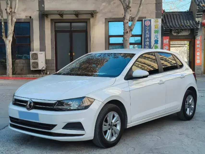 2023 Volkswagen Polo 1.5L 113HP L4 6AT