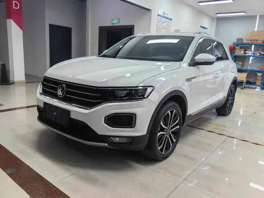 2022 Volkswagen T-Roc 1.4T 150HP L4 7DCT