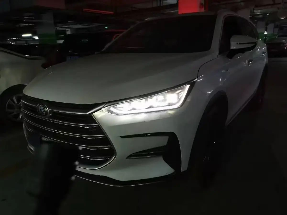 2021 BYD Tang 2.0T 192HP L4 6DCT PHEV 22.3KWH