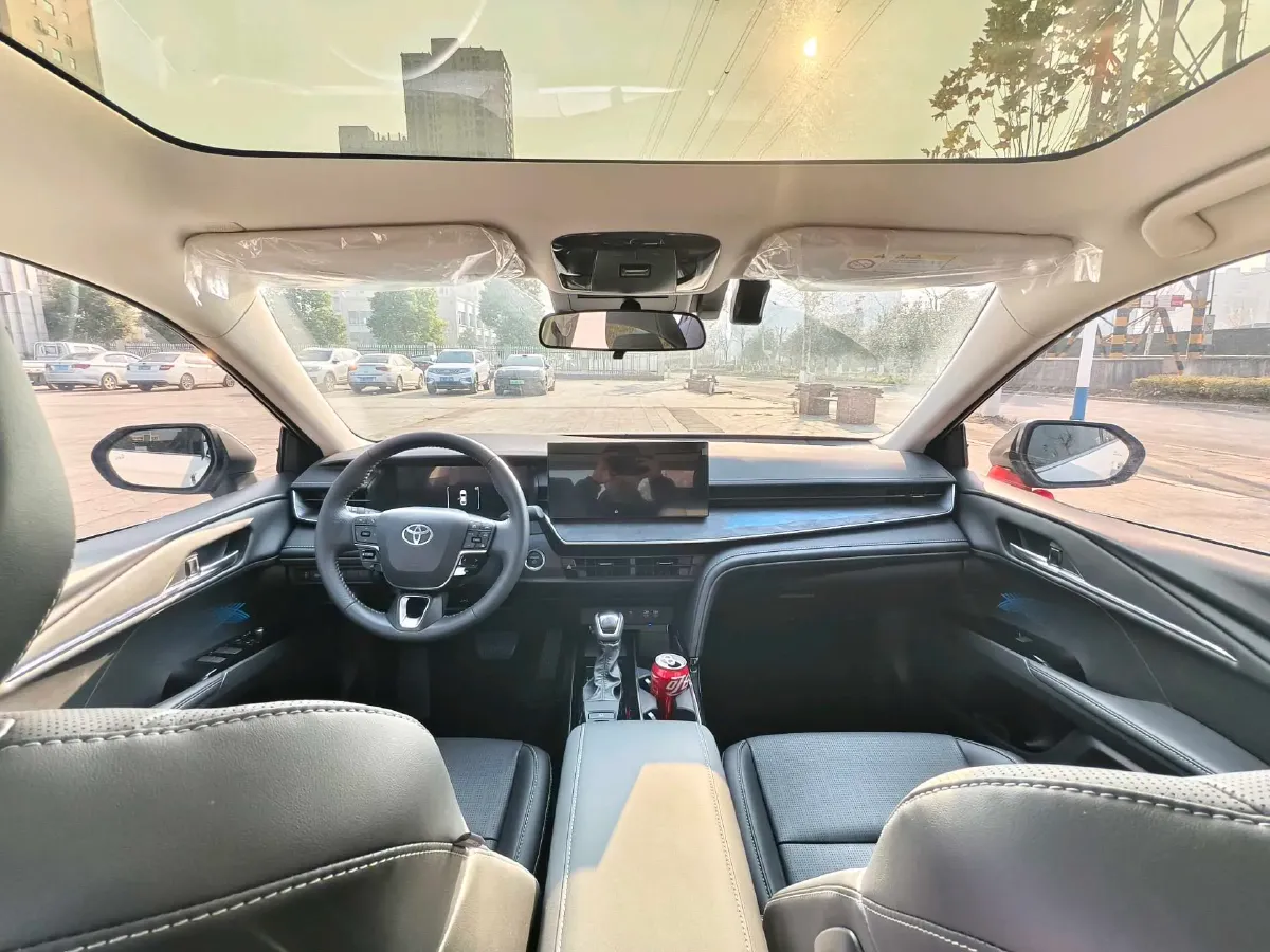 2026 Toyota Camry 2.0L 152HP L4 E-CVT Hybrid,autocango,china used car exporter,china ev exporter,chinese used car exporter,chinese used ev exporter