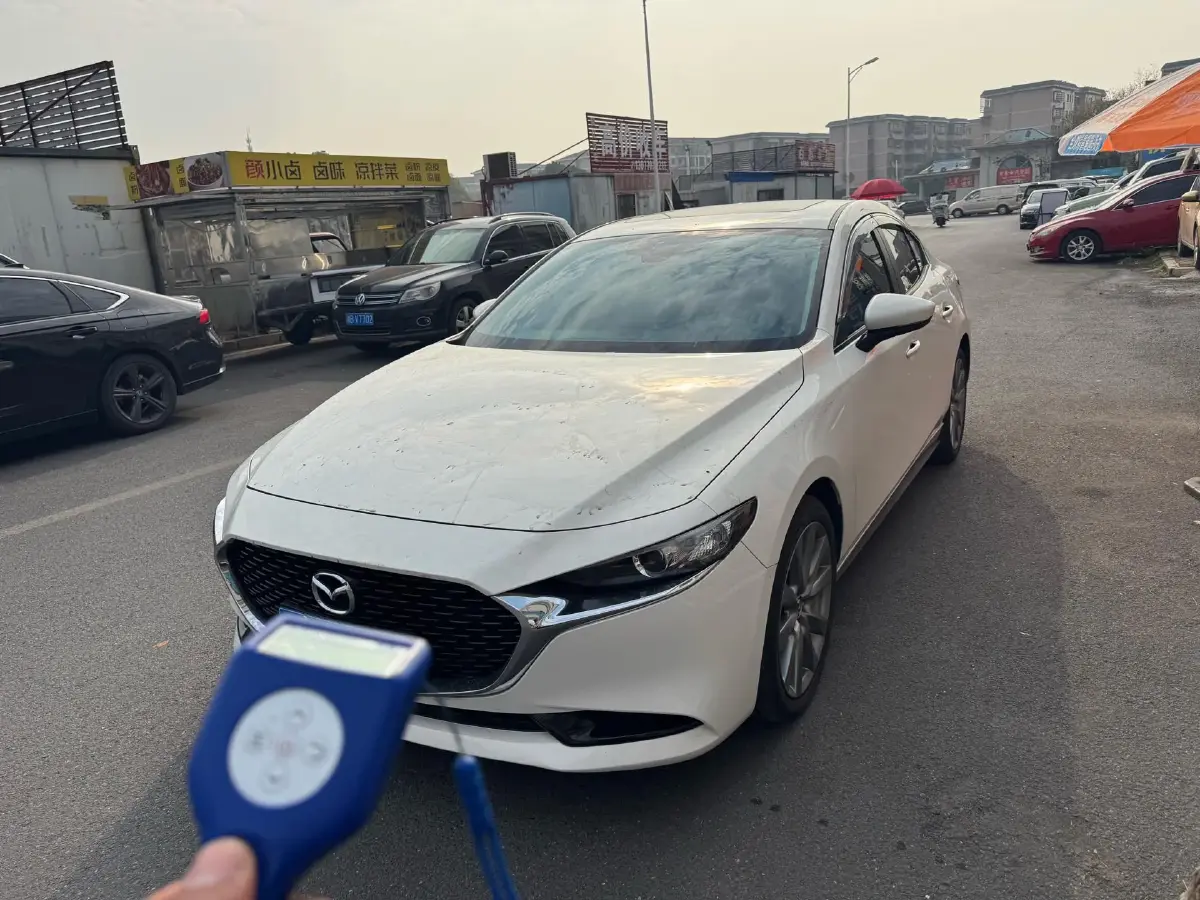 2025 Mazda 3 Axela 2.0L 158HP L4 6AT