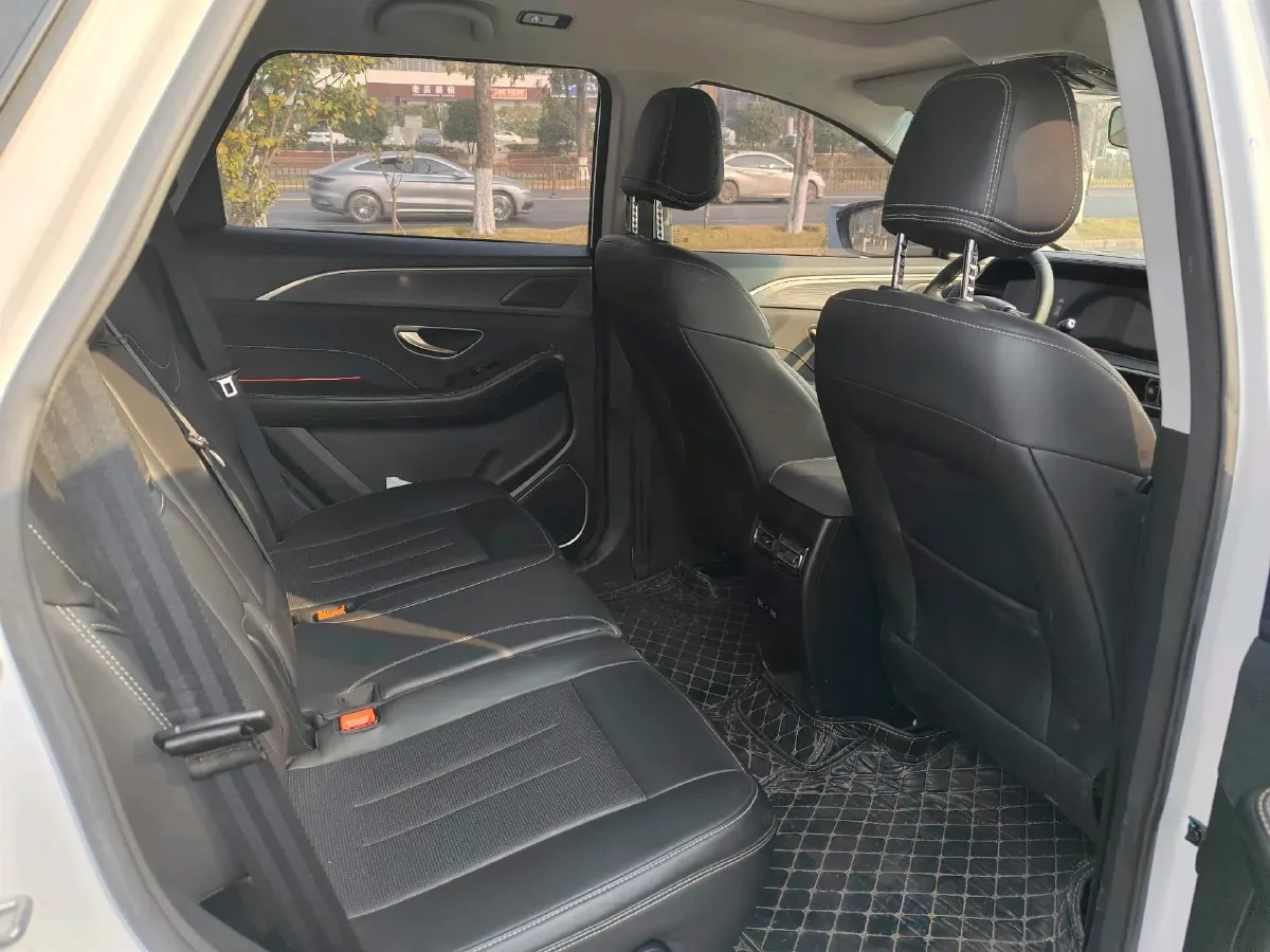 2024 Jetour X90 Plus 1.6T 197HP L4 7DCT,autocango,china used car exporter,china ev exporter,chinese used car exporter,chinese used ev exporter