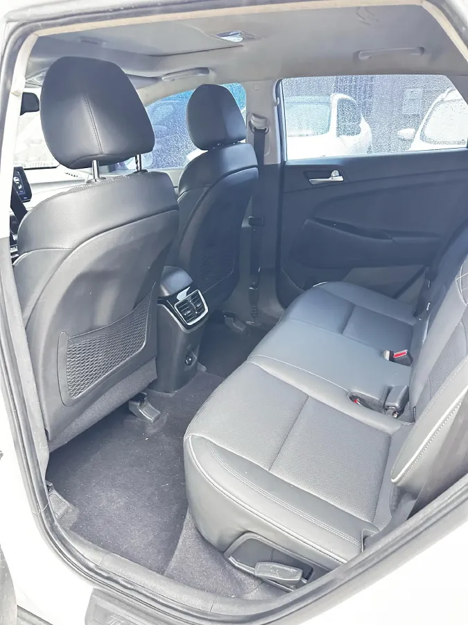 2019 Hyundai Tucson 1.6T 177HP L4 7DCT,autocango,china used car exporter,china ev exporter,chinese used car exporter,chinese used ev exporter