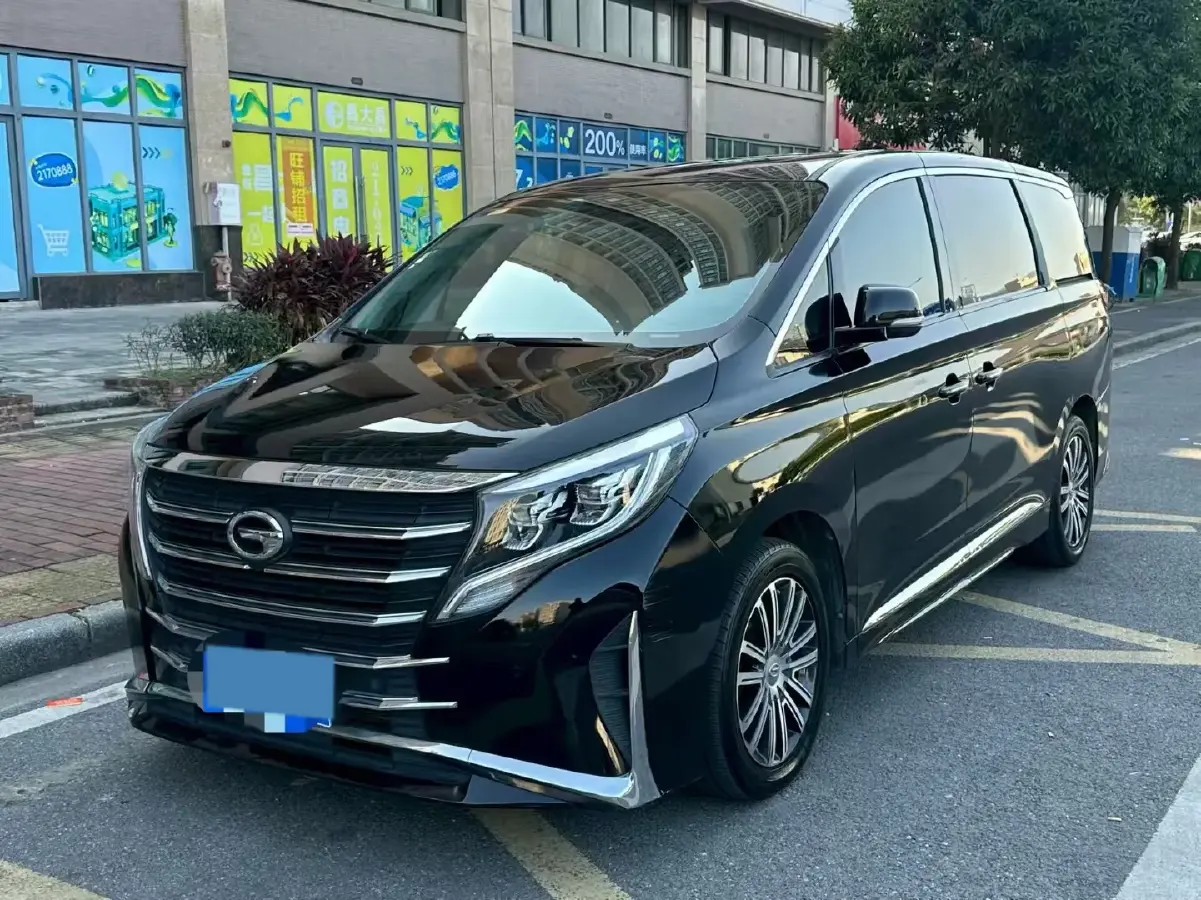 2021 GAC Trumpchi M8 2.0T 252HP L4 8AT