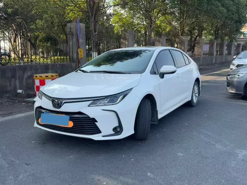 2021 Toyota Corolla 1.2T 116HP L4 CVT