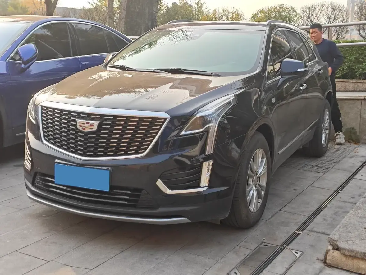2022 Cadillac XT5 2.0T 237HP L4 9AT